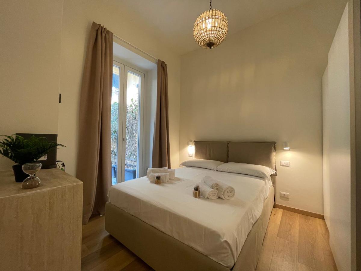 Appartamento Brera-centro Nuovo Con Cortile Privato Milano
