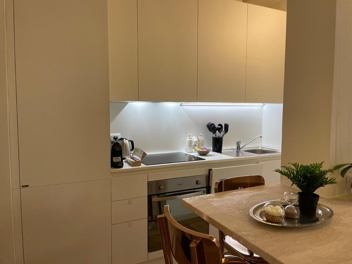 Appartamento Brera-centro Nuovo Con Cortile Privato