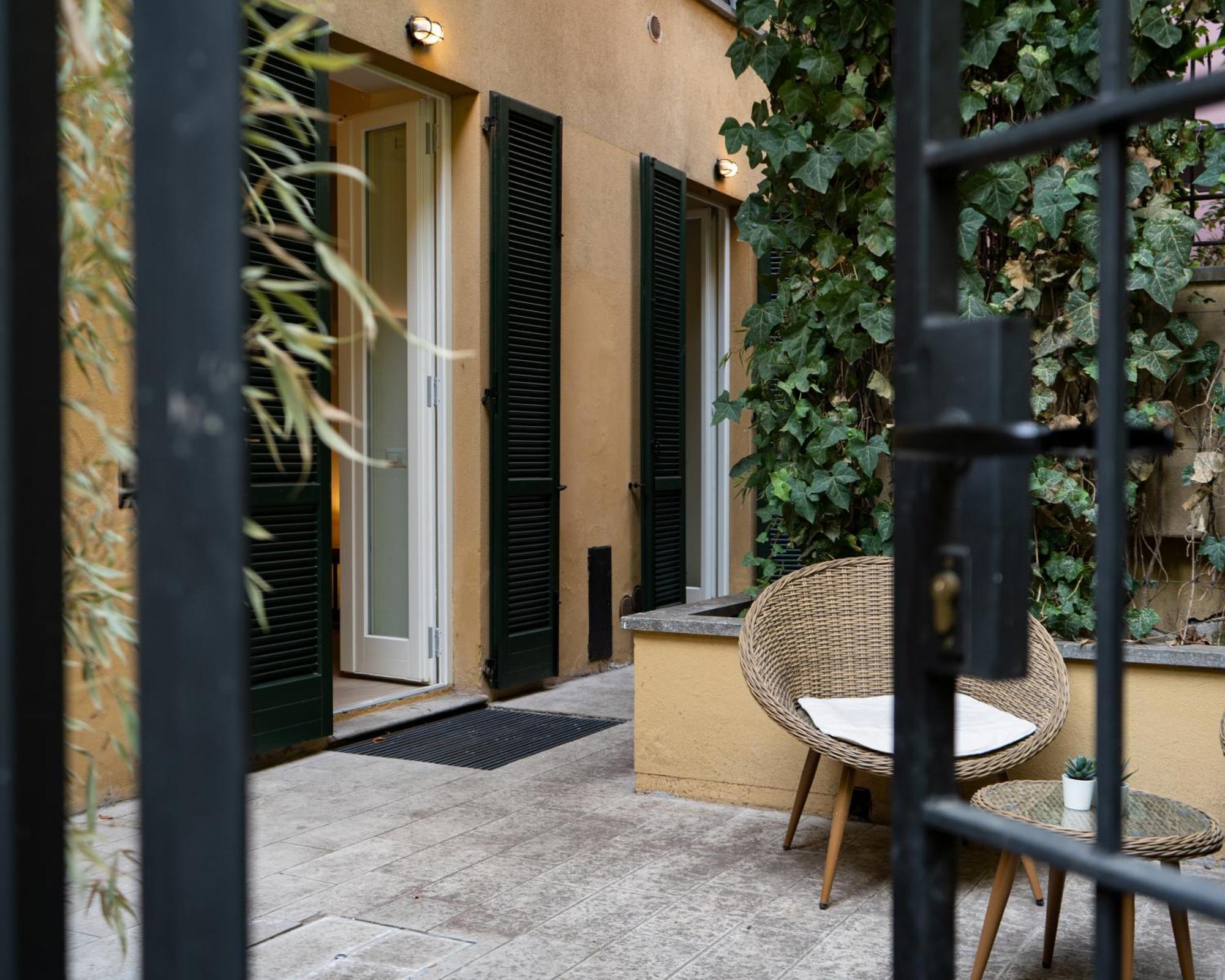 Appartamento Brera-centro Nuovo Con Cortile Privato